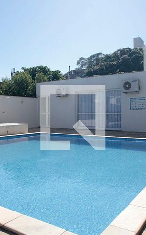 Apartamento para alugar com 200m², 3 quartos e 3 vagasÁrea Comum - Piscina 1