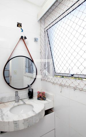 Apartamento para alugar com 200m², 3 quartos e 3 vagasBanheiro Quarto 2 Suíte
