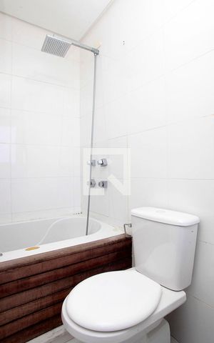 Apartamento para alugar com 200m², 3 quartos e 3 vagasBanheiro Quarto 2 Suíte