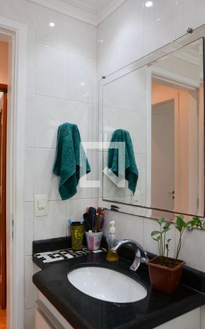 Apartamento à venda com 63m², 2 quartos e 2 vagas Apartamento à venda com 63m², 2 quartos e 2 vagasBanheiro