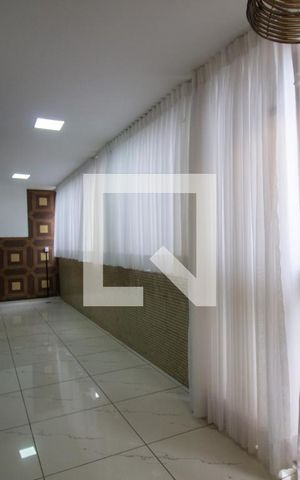 Apartamento à venda com 80m², 2 quartos e 1 vaga Apartamento à venda com 80m², 2 quartos e 1 vagaVaranda