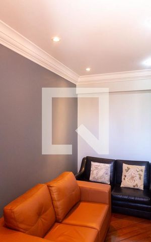 Apartamento à venda com 176m², 3 quartos e 3 vagas Apartamento à venda com 176m², 3 quartos e 3 vagasSala de TV