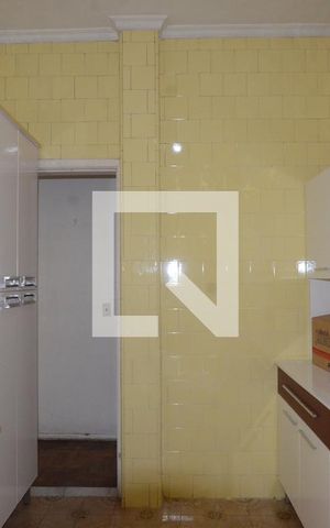 Apartamento à venda com 70m², 2 quartos e 1 vagaCozinha