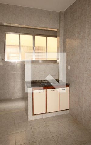 Apartamento à venda com 85m², 2 quartos e 1 vagaCozinha 