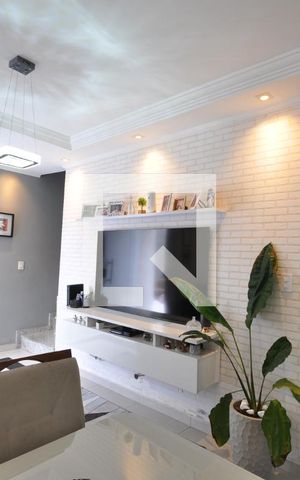 Casa de condomínio para alugar com 72m², 2 quartos e 1 vagaSala