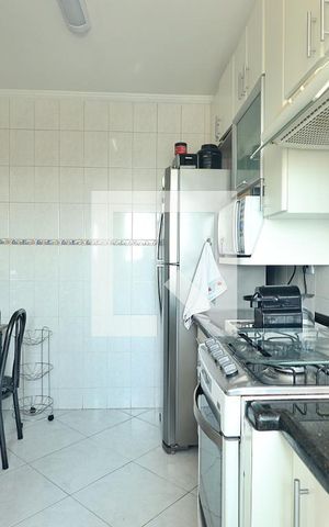 Apartamento à venda com 64m², 2 quartos e 1 vagaCozinha