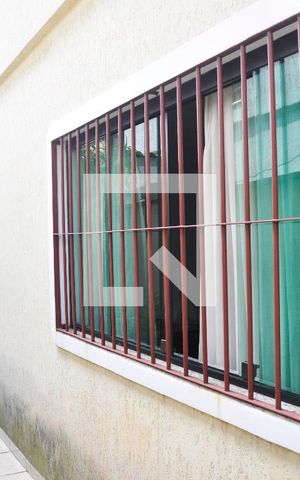 Casa à venda com 229m², 3 quartos e 5 vagas Casa à venda com 229m², 3 quartos e 5 vagasCorredor Externo