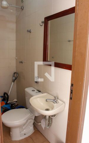 Casa para alugar com 190m², 3 quartos e 2 vagas Casa para alugar com 190m², 3 quartos e 2 vagasBanheiro 3