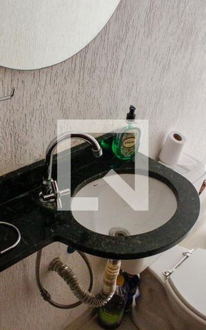Casa para alugar com 190m², 3 quartos e 2 vagas Casa para alugar com 190m², 3 quartos e 2 vagasBanheiro 2