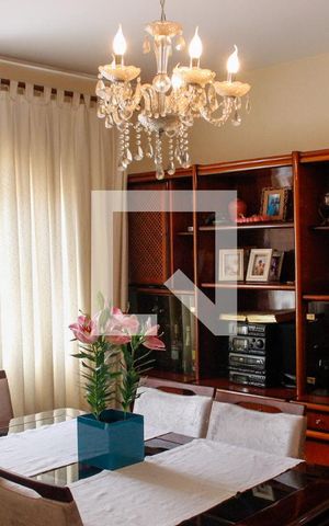 Casa para alugar com 190m², 3 quartos e 2 vagas Casa para alugar com 190m², 3 quartos e 2 vagasSala de Jantar