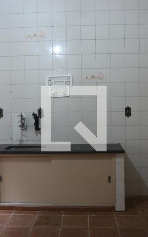 Casa à venda com 150m², 2 quartos e 2 vagasCozinha