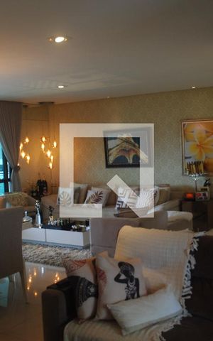Apartamento para alugar com 196m², 5 quartos e 2 vagasSala