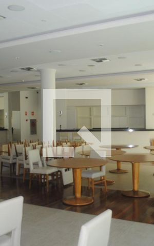 Apartamento para alugar com 196m², 5 quartos e 2 vagasÁrea comum - Salão de festas