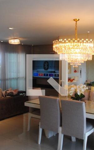 Apartamento para alugar com 196m², 5 quartos e 2 vagasSala