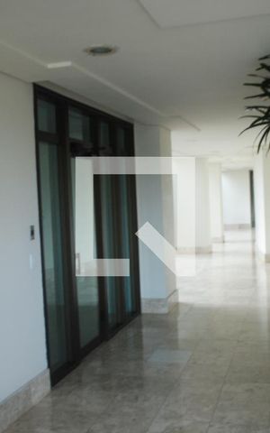 Apartamento para alugar com 196m², 5 quartos e 2 vagasHall de entrada