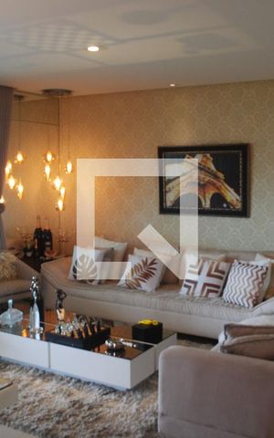 Apartamento para alugar com 196m², 5 quartos e 2 vagasSala