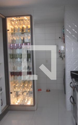 Apartamento para alugar com 196m², 5 quartos e 2 vagasCozinha