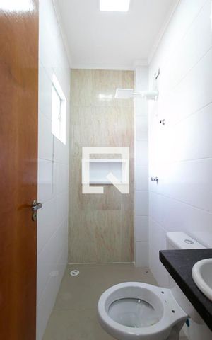 Apartamento para alugar com 43m², 2 quartos e sem vaga Apartamento para alugar com 43m², 2 quartos e sem vagaBanheiro