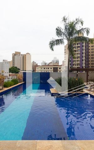 Apartamento à venda com 48m², 1 quarto e 1 vaga Apartamento à venda com 48m², 1 quarto e 1 vagaÁrea comum - Piscina