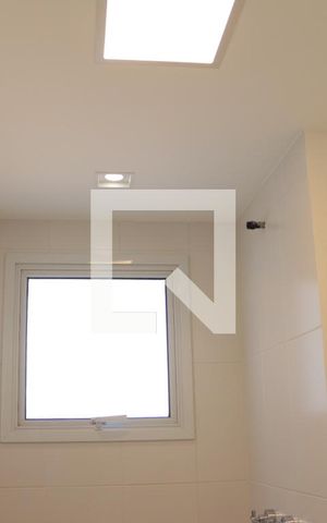 Apartamento à venda com 82m², 3 quartos e 2 vagasBanheiro da Suíte