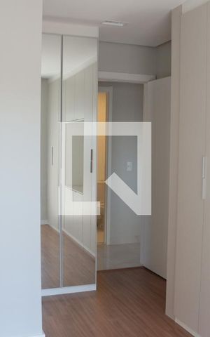 Apartamento à venda com 82m², 3 quartos e 2 vagasQuarto 2 - Suíte