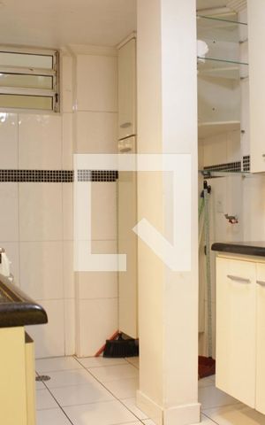 Apartamento para alugar com 66m², 2 quartos e 1 vagaCozinha