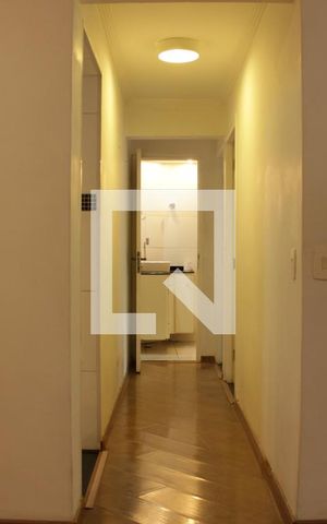 Apartamento para alugar com 66m², 2 quartos e 1 vagaCorredor
