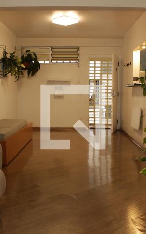 Apartamento para alugar com 66m², 2 quartos e 1 vagaSala