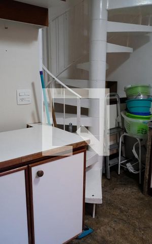 Casa à venda com 450m², 5 quartos e 3 vagasÁrea de Serviço