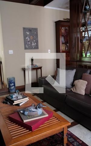 Casa à venda com 450m², 5 quartos e 3 vagasSala 2