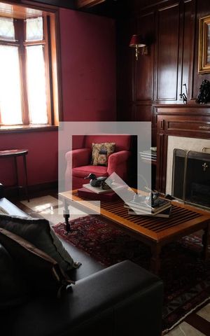 Casa à venda com 450m², 5 quartos e 3 vagasSala 2