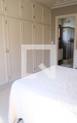 Casa à venda com 450m², 5 quartos e 3 vagasquarto 1 - suíte