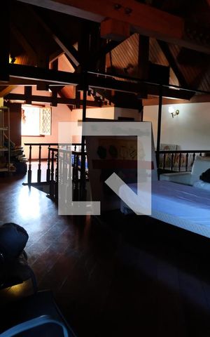Casa à venda com 450m², 5 quartos e 3 vagasSoltão
