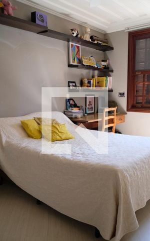 Casa à venda com 450m², 5 quartos e 3 vagasquarto 1 - suíte