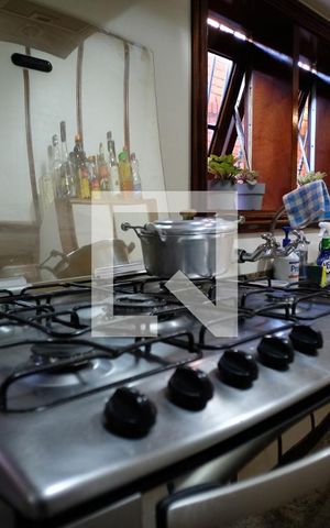 Casa à venda com 450m², 5 quartos e 3 vagasCozinha