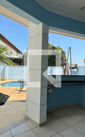 Casa de condomínio à venda com 351m², 3 quartos e 4 vagasChurrasqueira