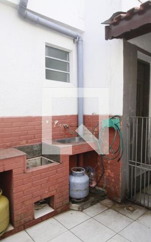 Casa à venda com 140m², 4 quartos e 3 vagasChurrasqueira-Garagem