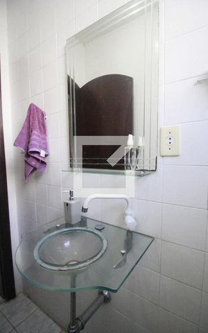 Casa à venda com 140m², 4 quartos e 3 vagasLavabo