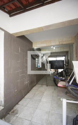 Casa à venda com 140m², 4 quartos e 3 vagasGaragem