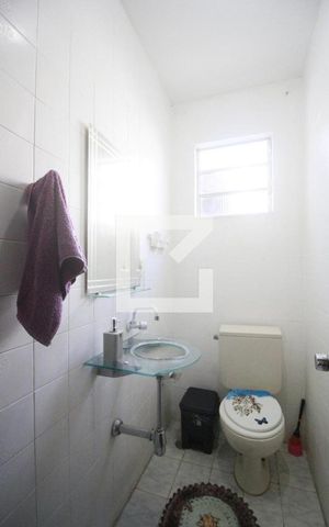 Casa à venda com 140m², 4 quartos e 3 vagasLavabo