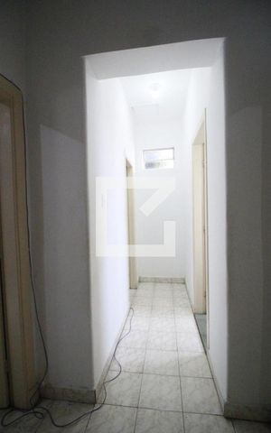 Casa à venda com 140m², 4 quartos e 3 vagasCorredor Quartos