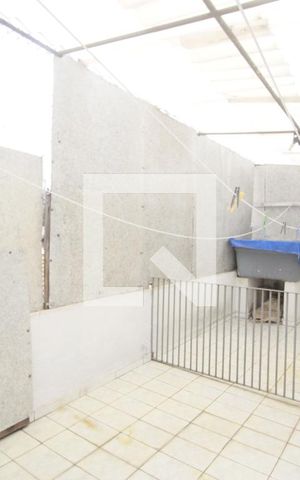 Casa à venda com 140m², 4 quartos e 3 vagasVaranda