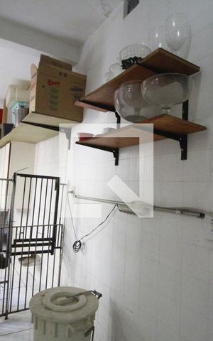 Casa à venda com 140m², 4 quartos e 3 vagasLavanderia