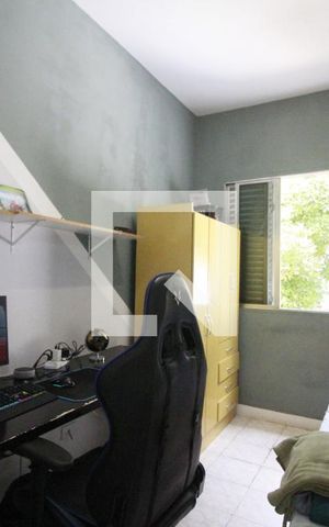 Casa à venda com 140m², 4 quartos e 3 vagasQuarto 2