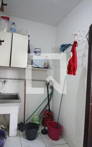 Casa à venda com 140m², 4 quartos e 3 vagasLavanderia