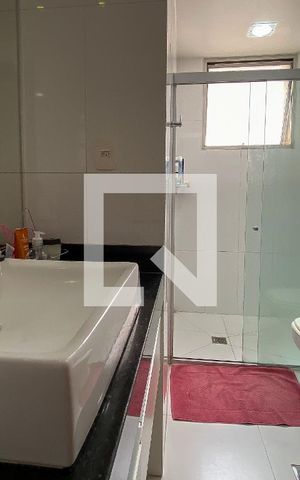 Apartamento à venda com 211m², 4 quartos e 3 vagas Apartamento à venda com 211m², 4 quartos e 3 vagasBanheiro