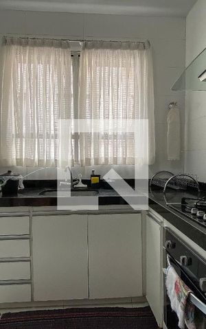 Apartamento à venda com 211m², 4 quartos e 3 vagas Apartamento à venda com 211m², 4 quartos e 3 vagasCozinha
