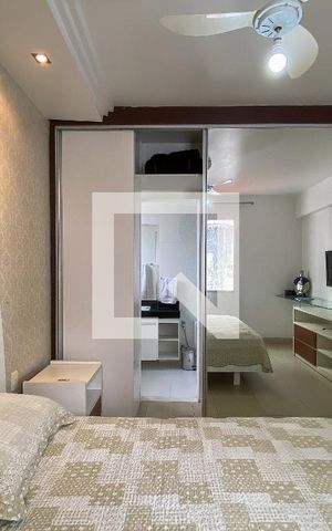 Apartamento à venda com 211m², 4 quartos e 3 vagas Apartamento à venda com 211m², 4 quartos e 3 vagasSuíte
