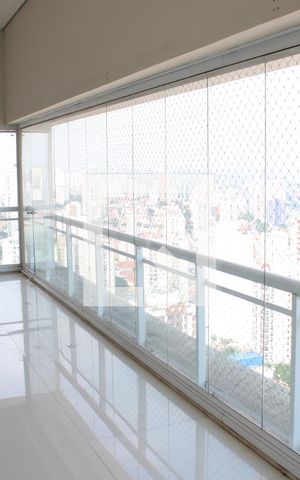 Apartamento à venda com 360m², 4 quartos e 4 vagasQuarto 4 - Varanda