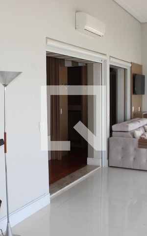 Apartamento à venda com 360m², 4 quartos e 4 vagasQuarto 4 - Varanda